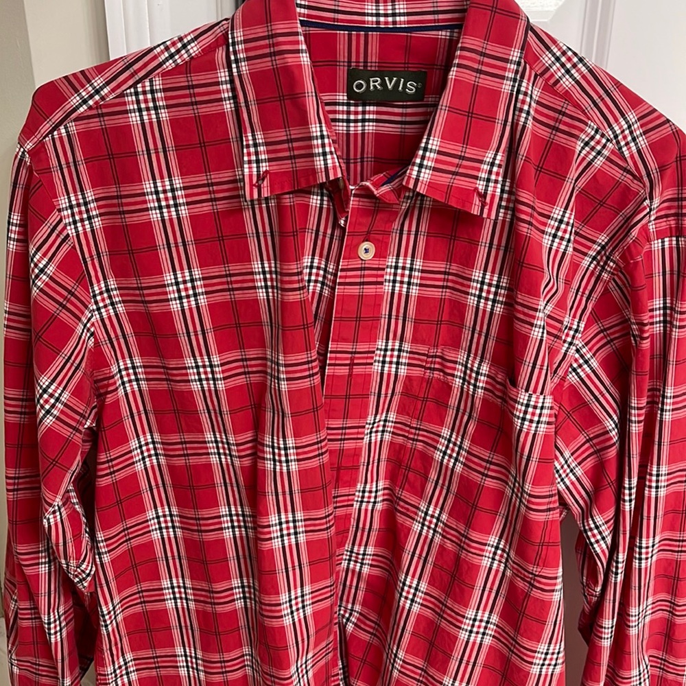 Orvis long sleeve button up oxford shirt size L. Very good condition.